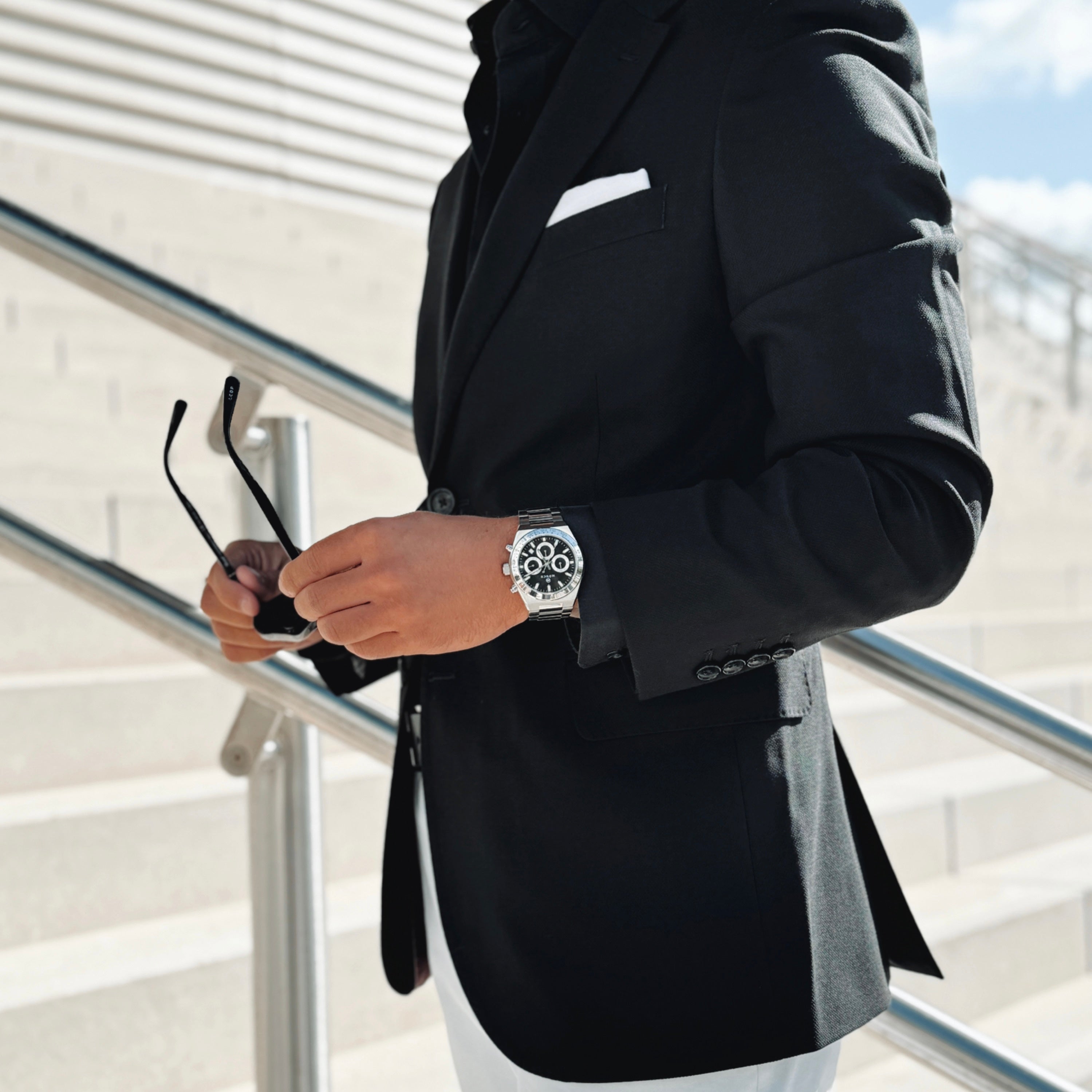 TIME-MASTER, NOIR-Men's Watch - 42mm - 5ATM Water Resistant - Chronograph - Stainless Steel -MÖNCH