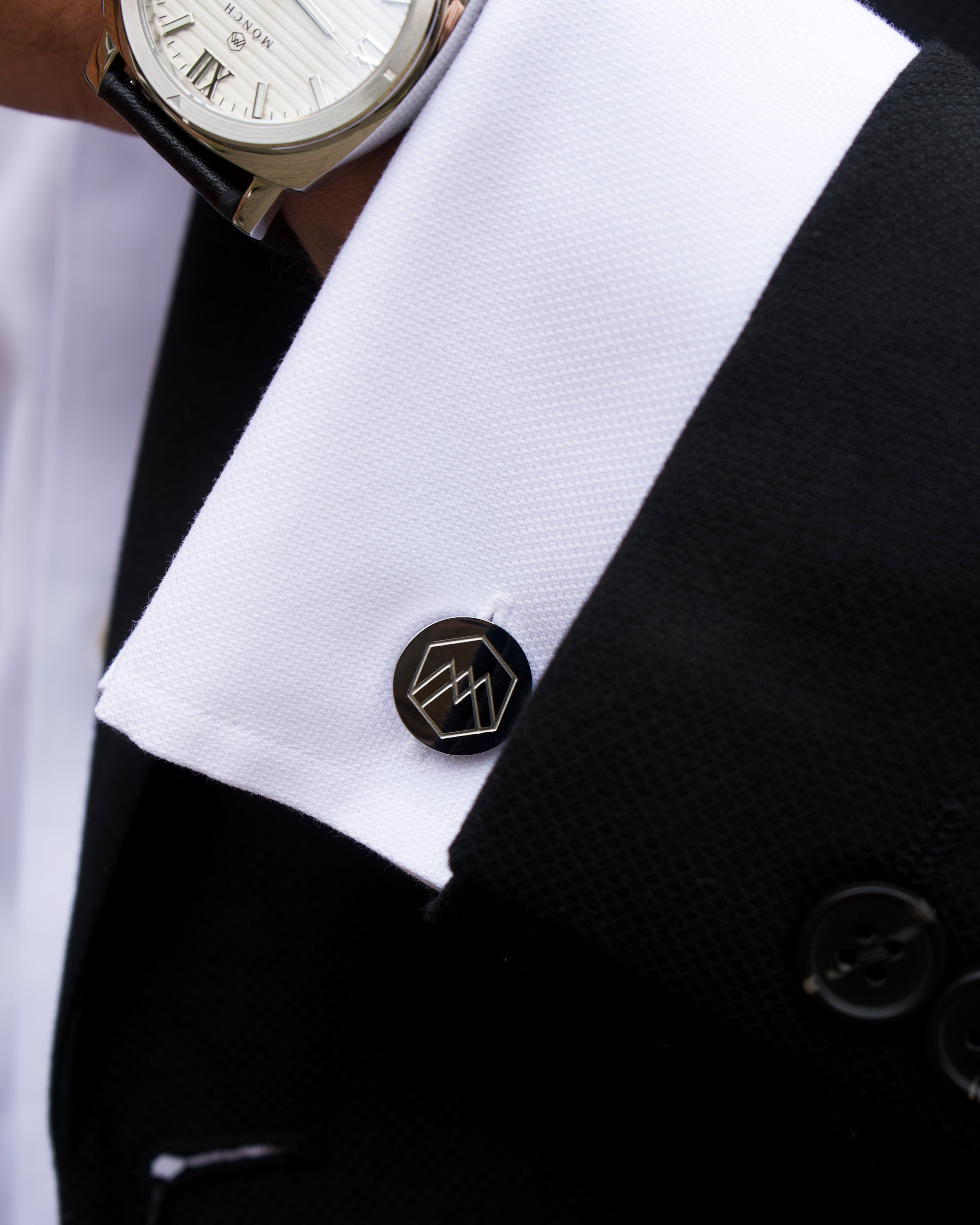 MÖNCH CUFFLINKS
