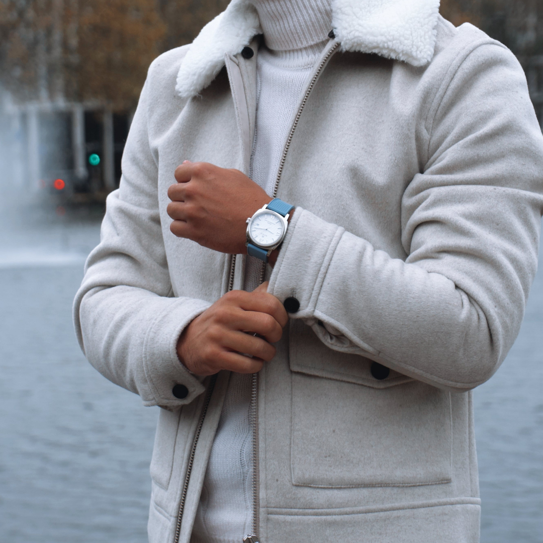 Timeless, Blue Rubber-Men's White Dial Watch - 40mm - 10ATM Water Resistant - MÖNCH