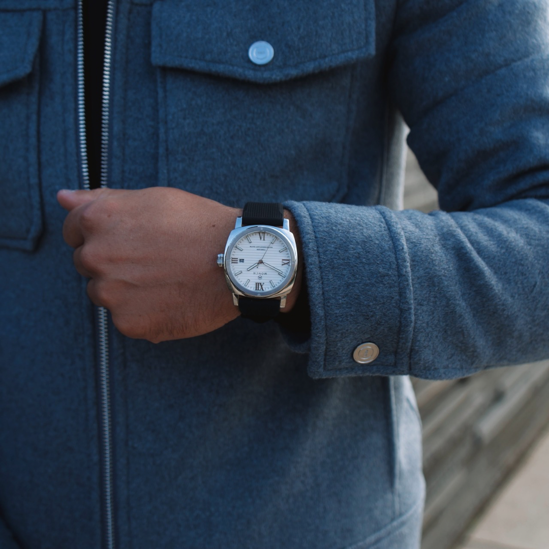 Timeless, Black Rubber-Men's White Dial Watch - 40mm - 10ATM Water Resistant - MÖNCH