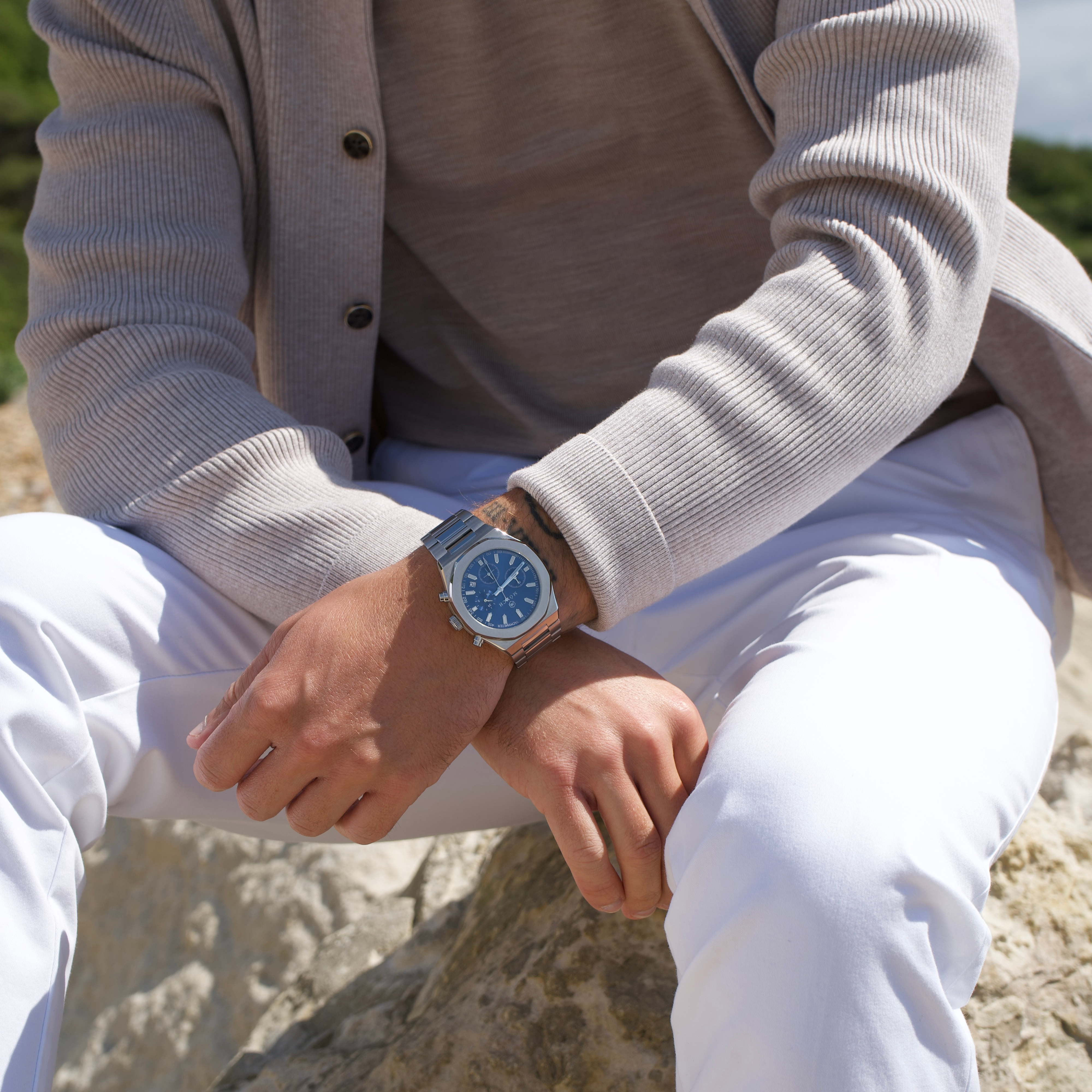 TIME-CAPTURE, ROYAL BLUE-Men's Chronograph Watch - 42mm - 5ATM Water Resistant - Stainless Steel - MÖNCH