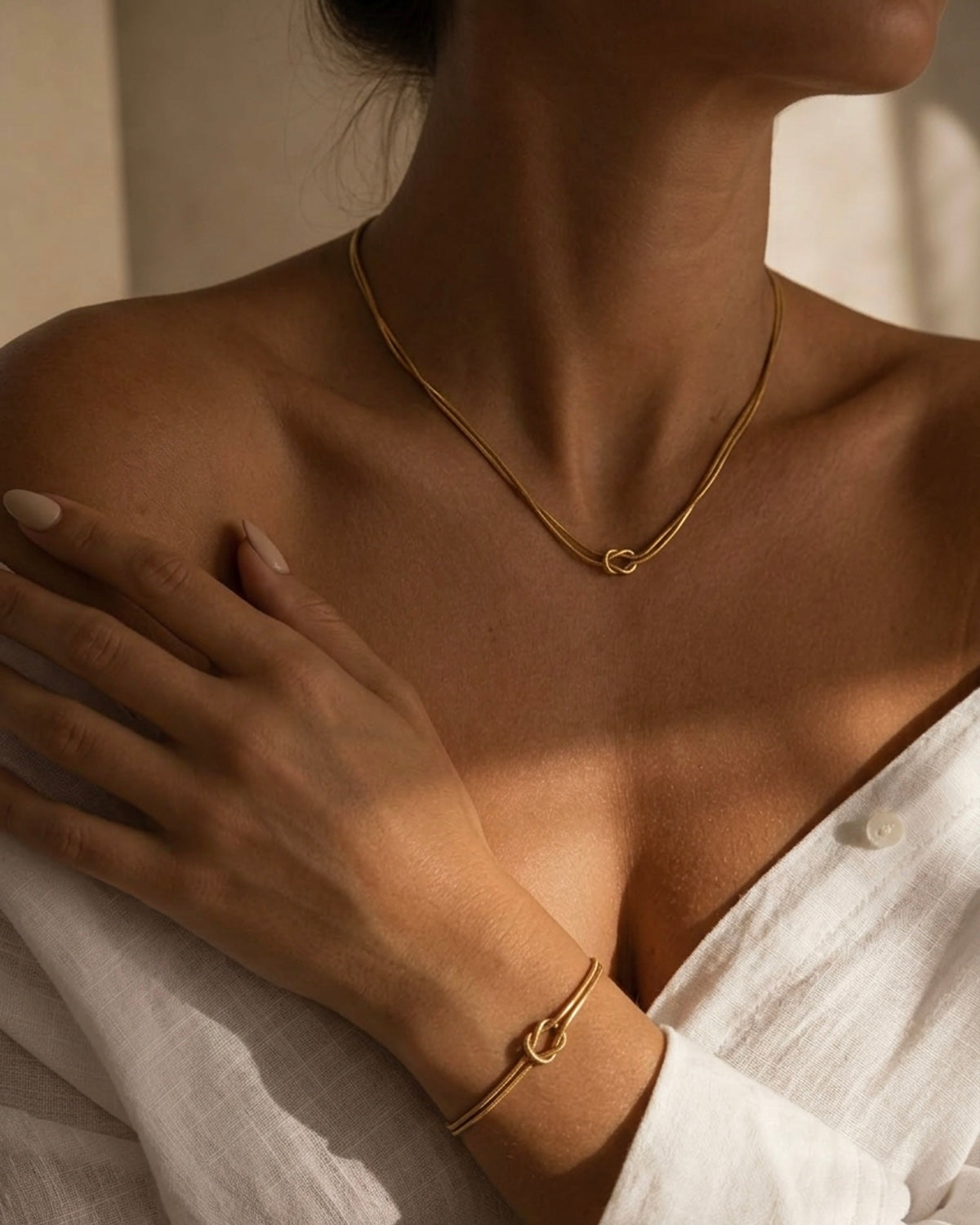 Knot Necklace