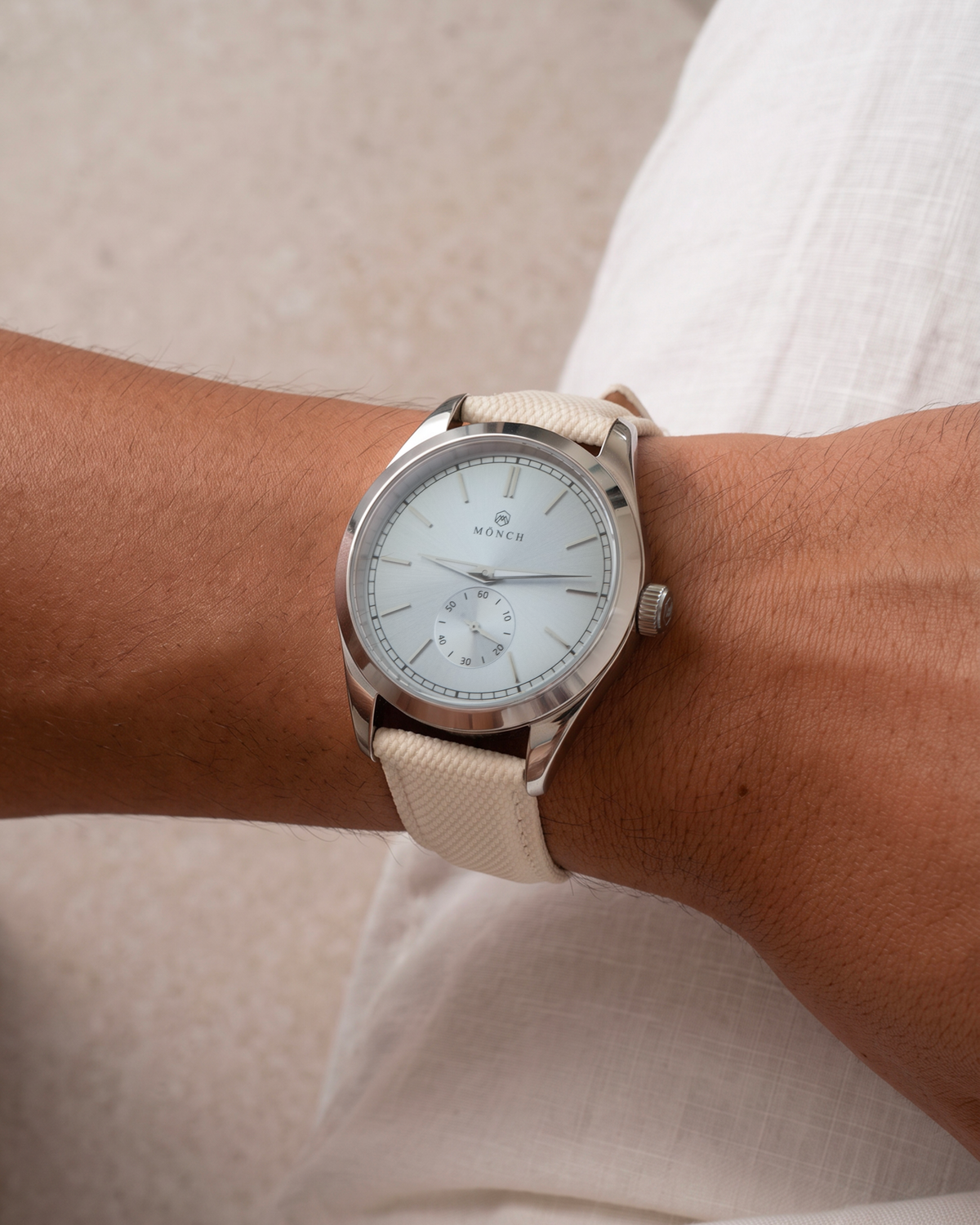 INITIAL, HYBRID STRAP